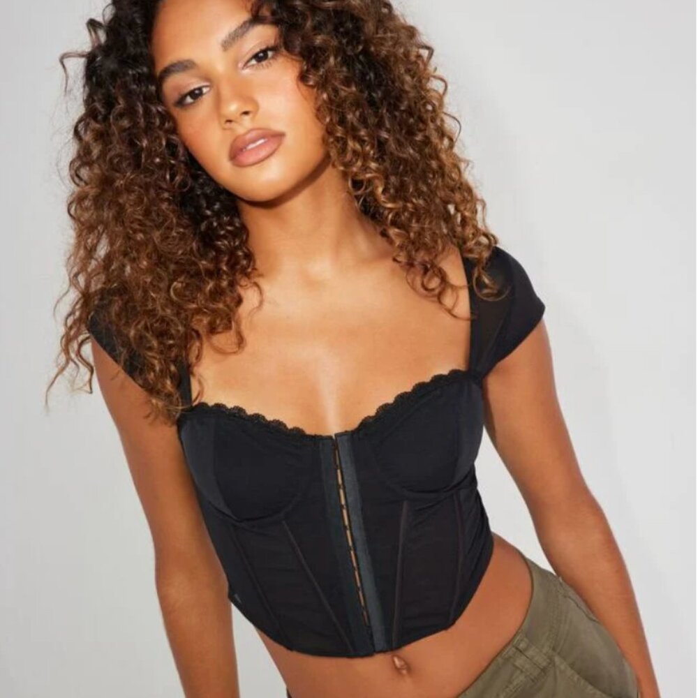 Garage Maesie Cap Sleeve Corset - Jet Black